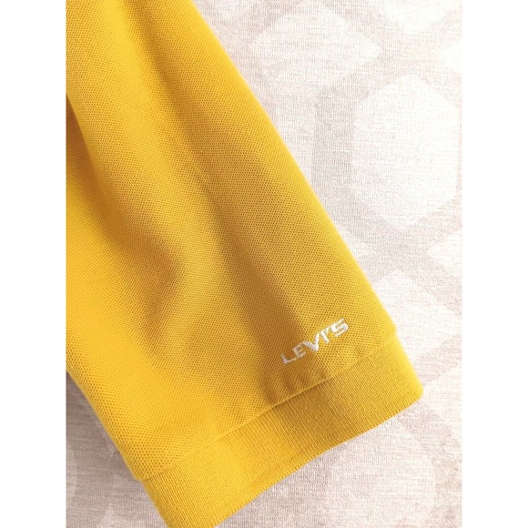 VINTAGE Levis Polo Shirt Mens Medium Yellow Short Sleeve - Picture 6 of 7